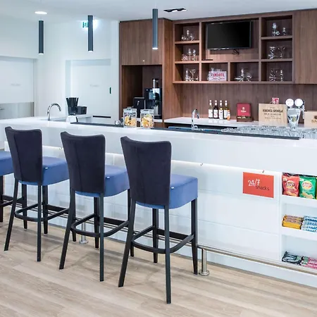 Hotel Hampton By Hilton Oliwa Gdansk